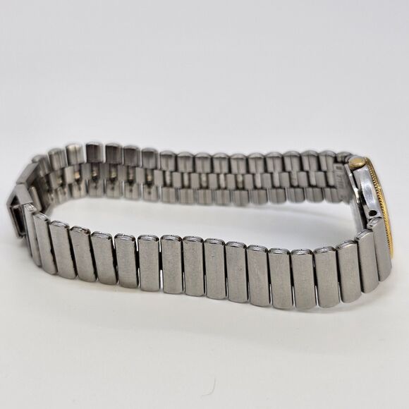 Citizen Women's Watch 22MM Gray Dial Gold Bezel Gray Bands 7.25" New Battery - Picture 9 of 14